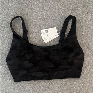 Lululemon In Alignment Straight/Strap Sports Bra